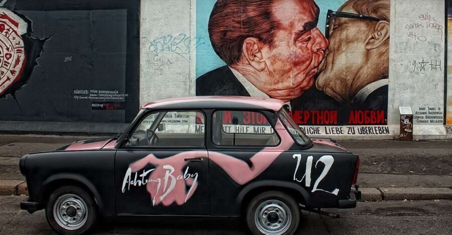 Berlin: Private Guided Tour of the Main Sights - Berlin Wall to Government Quarter: The Story Behind the Sights