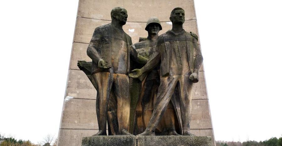 Berlin: Private Van Tour to Sachsenhausen Concentration Camp - Your guide and driver: the difference between facts and understanding