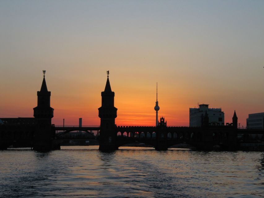Berlin: Private Walking Tour with a Local - Key highlights worth planning for