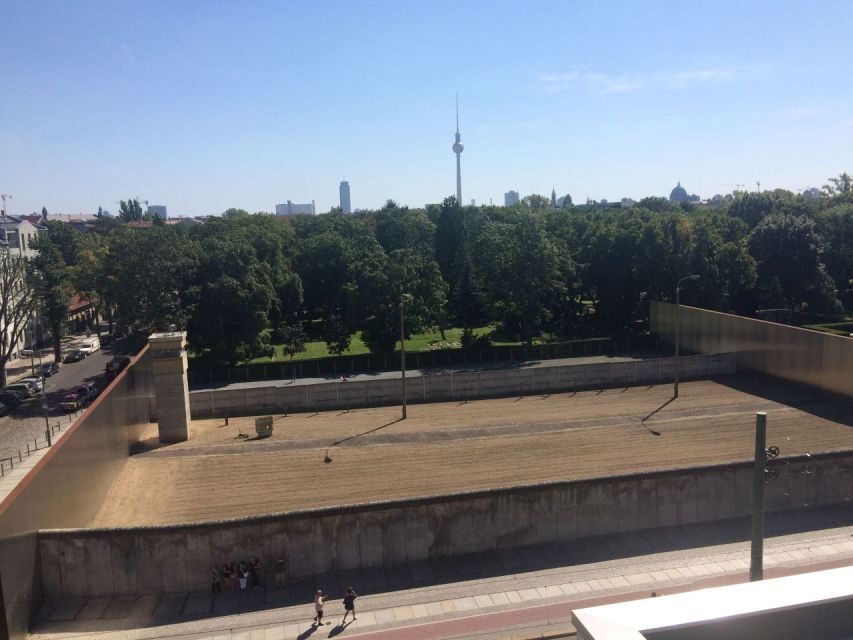 Berlin: Private Walking Tour with a Local Guide - Why This 3-Hour Private Walk Works in Berlin