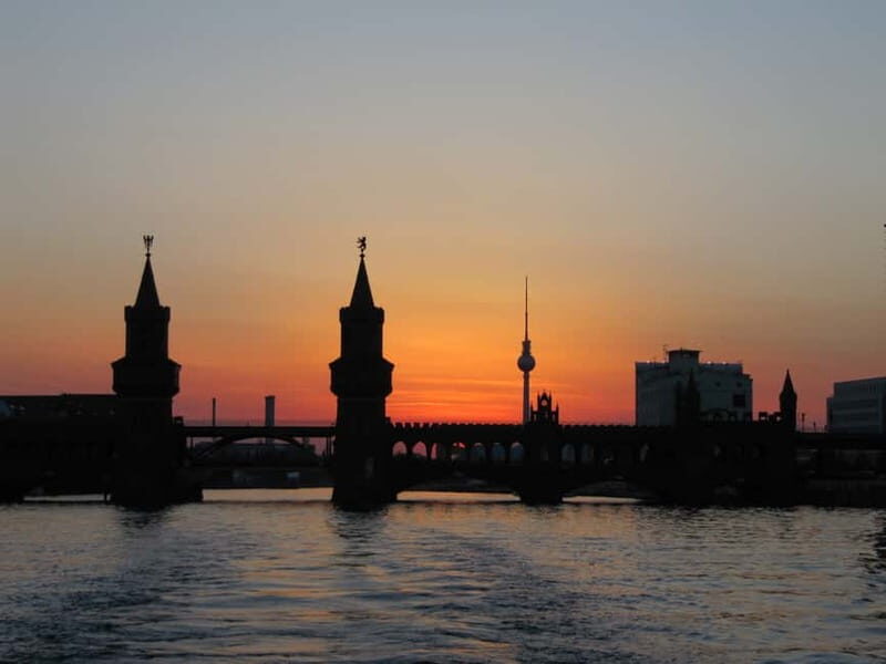 Berlin: QueerCityPass with Transportation and Discounts - Getting around for free: what counts as included transit