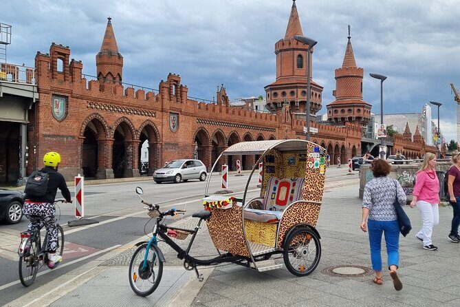 Berlin Rickshaw Tours Historical & Photo City Tour 120min - Sightseeing - What you get included (and how it affects your experience)