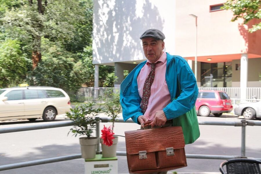 Berlin: Schillerkiez and Rollberg Walking Tour - Captain from Köpenick in Rollberg: why one story keeps showing up