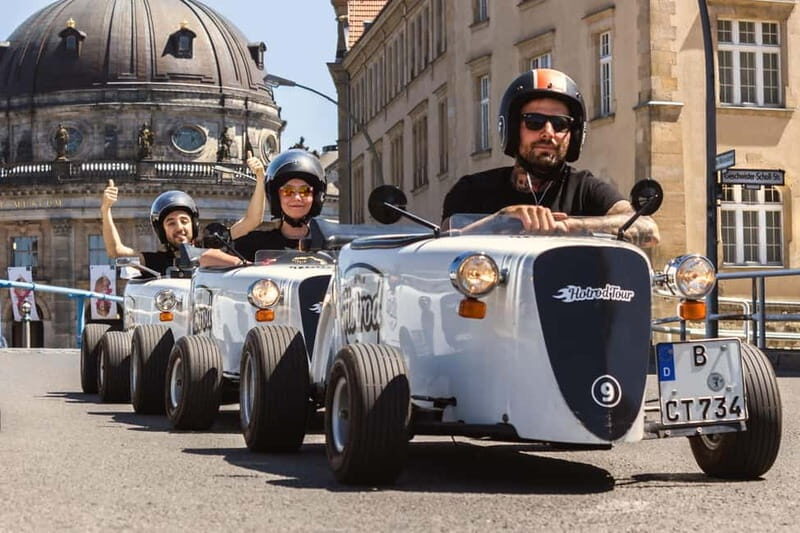 Berlin: Self-Drive City Sightseeing Tour in a Mini Hot Rod - No commentary: how to make the most of it