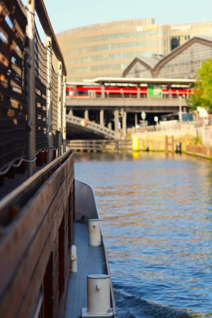 Berlin: Sightseeing Boat Tour on the Spree for Families - The route through central Berlin: what you’ll actually see