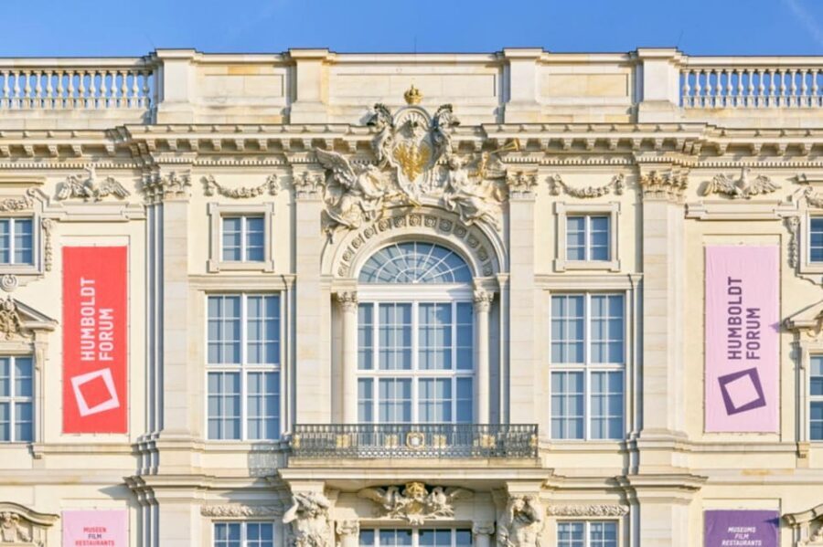 Berlin: "The Humboldt Forum for Newbies" Guided Tour - Your best tour choice: English Newbies vs German Curious