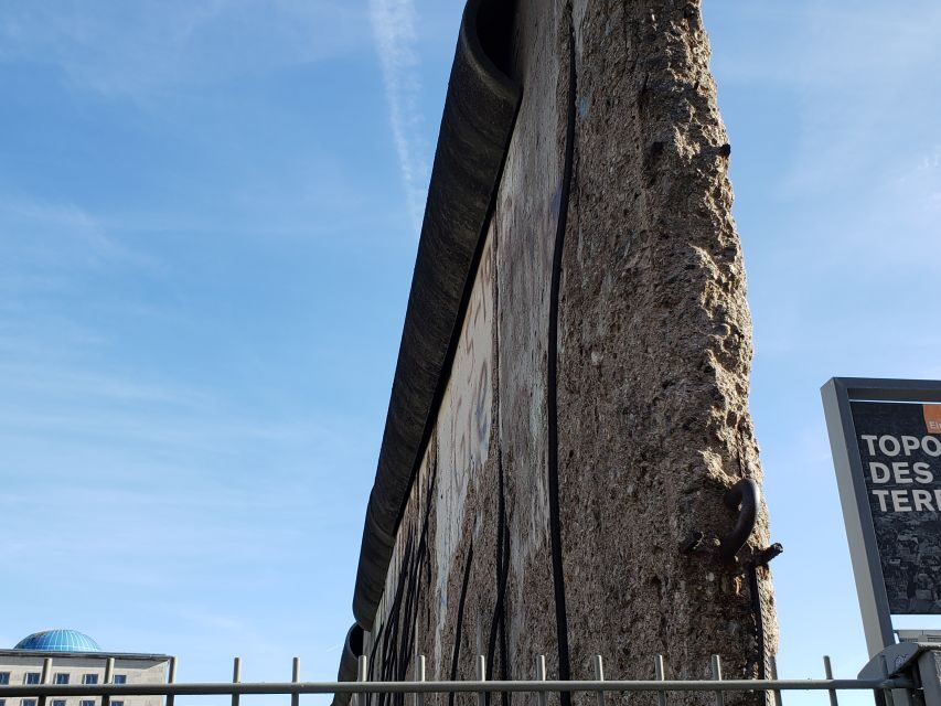Berlin: The Wall and Cold War - a Private Walking Tour - From the death strip to Checkpoint Charlie: finishing with two border realities