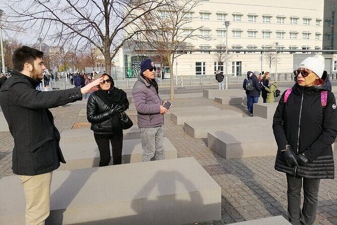 Berlin Third Reich & Cold War Walking Tour With A Guide - Brandenburg Gate: where unity gets interpreted by history