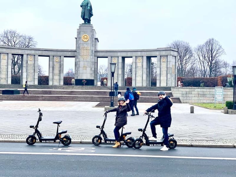Berlin: Thrilling E-Scooter Adventure Tour - Where it starts: meeting at Claire-Waldoff-Straße 6