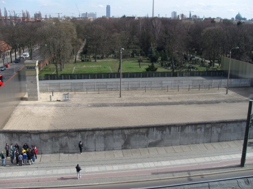 Berlin Wall History Small Group Cycling Tour - Crossing through Mauerpark and spotting wall traces without the wall