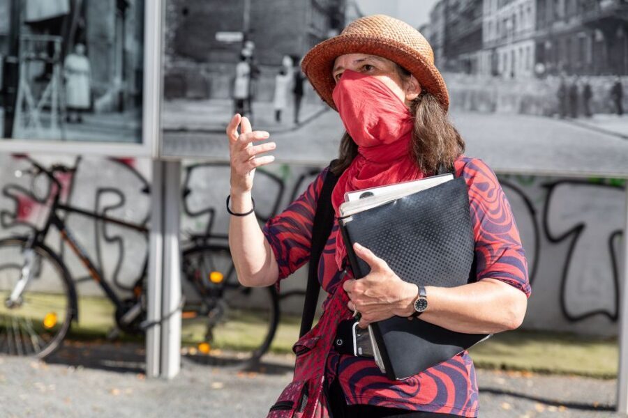 Berlin Wall: Small Group Guided Tour - Gleim Tunnel: When the Wall Meets an Annual Party