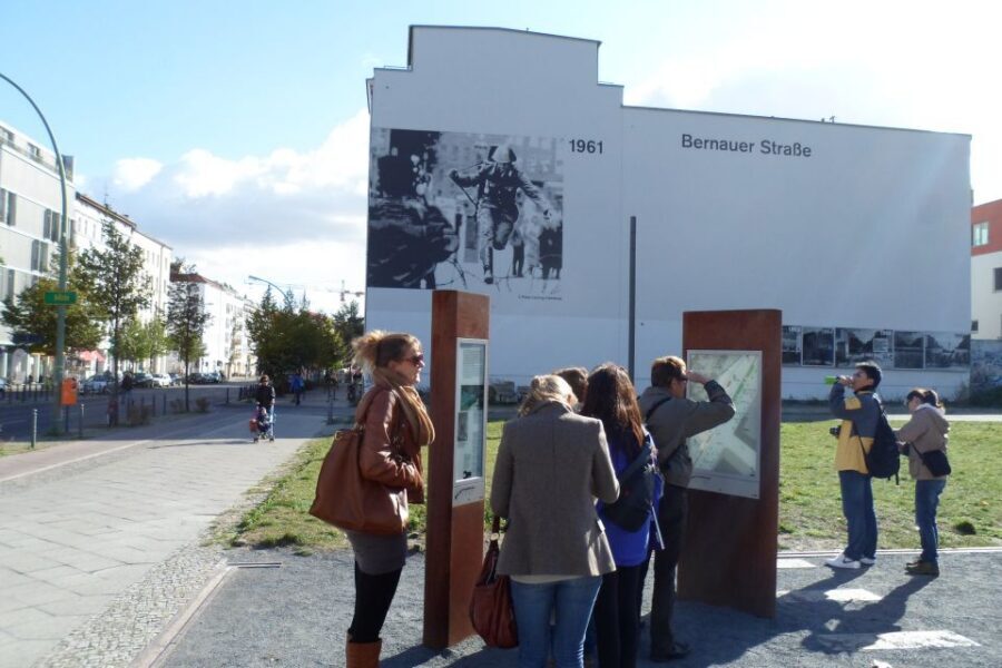 Berlin Wall: Small Group Guided Tour - Walking the Former Death Strip: The Places You Don’t Notice