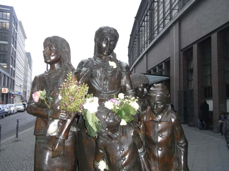 Berlin‘s Jewish Heritage Private Tour With Jacob - Holocaust Memorial: the part that sets the tone