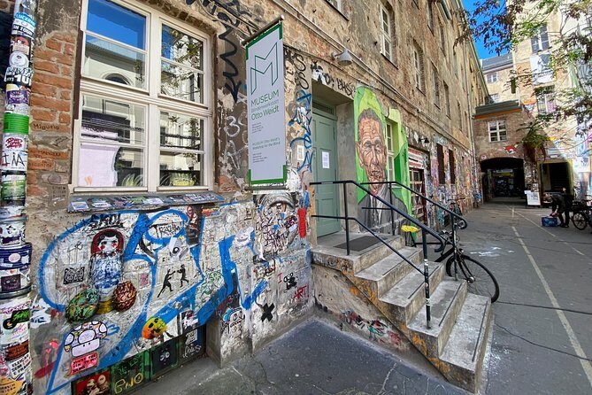 Berlin's Jewish Quarter - Private Live Virtual Experience - Stop 3: Otto Weidt and the Museum Blindenwerkstatt Story of Protection