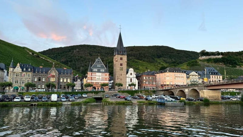 Bernkastel: 1-hour panoramic boat tour Lieser, Mülheim and back - Moselprinzessin: where to board and how to time your day