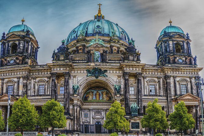 Best of Berlin with a licensed Guide - Potsdamer Platz and the Wall Trace on Niederkirchnerstraße