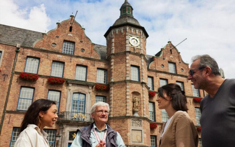 Best of Düsseldorf – The Highlight-Tour - City Museum on Bergerallee 2: A Smart History Stop Without Drag