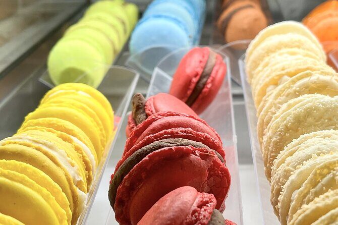 Beyond Currywurst: Berlin’s Hidden Street Food & Culture Tour - The food stops: flatbreads, tacos, East Berlin bites, and dessert