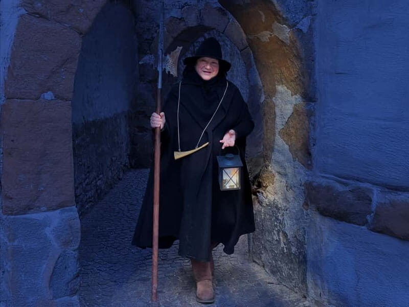 Bielefeld: Night watchman guided tour (adventure tour) - 1485 town house and the medieval streets you can picture