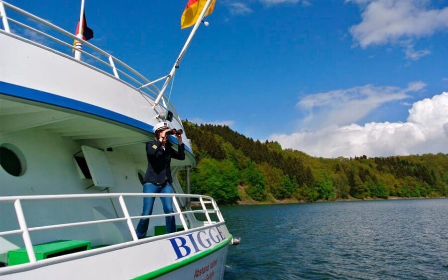 Biggesee: Boat Tour with All-inclusive cake buffet - Inside vs Outside: How to Use the Ship for Best Views