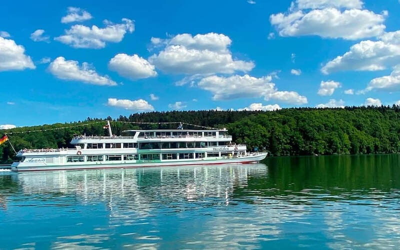 Biggesee: boat tour with hearty snack buffet - The snack buffet: a real Sauerland Brotzeit, served like a party