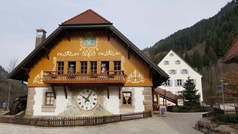 Black Forest: Ravenna Gorge Hike, Self-Guided - Hinterzarten stop time: when to shop, snack, and reset