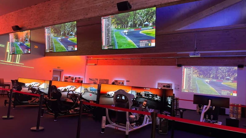Böblingen: Unique Racing Simulation Experience - FIA-motion SimRacing in Böblingen: Why it feels more like motorsport training