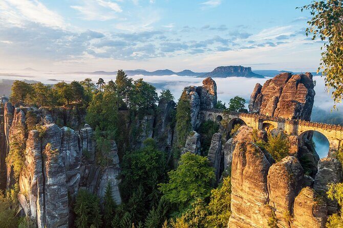 Bohemian & Saxon Switzerland Nature Escape from Dresden - Crossing to the Czech side: the drive through Elbe Canyon country