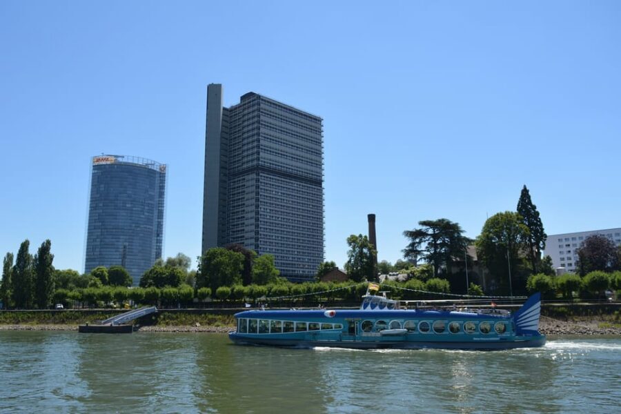 Bonn: 1.5-Hour River Cruise on the Rhine - Königswinter and the Drachenfels direction: getting the Rhine-village feeling