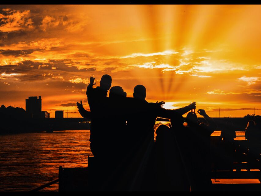 Bonn: Sunset Boat Tour on the Rhine - Bonn Rhine Sunset Boat Tour: the vibe in plain terms