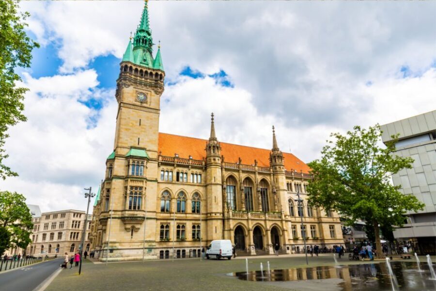 Braunschweig: Scavenger Hunt Self-Guided Walking Tour - Price and value: $47 per group up to 10 participants