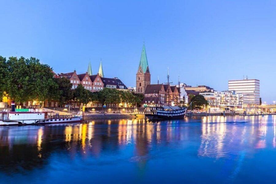 Bremen : Must-See Walking tour With A Guide ( Private tour ) - Key highlights to look for