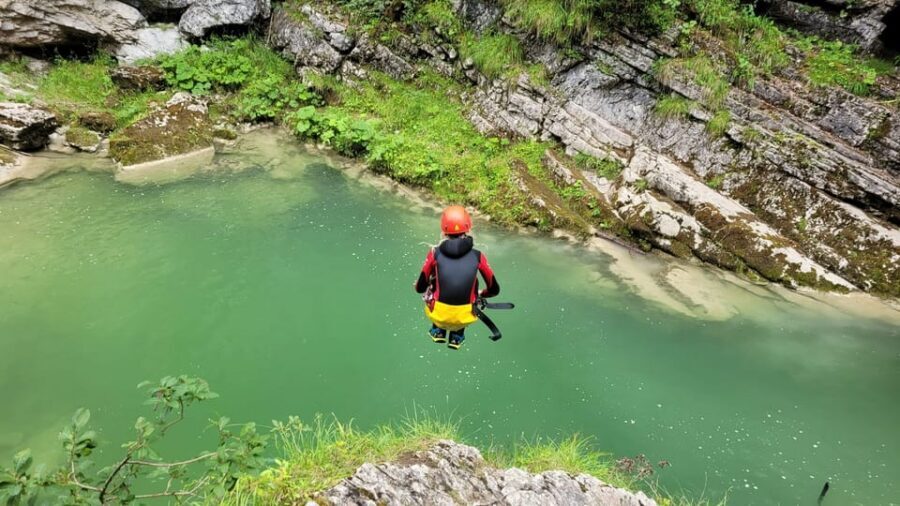 Canyoning Beginner close to Munich - Your briefing: posture, movement, and first rope basics