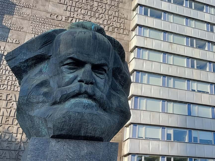 Chemnitz city tour - The Karl Marx Head: Your Shortcut Into Chemnitz’s Identity Shift