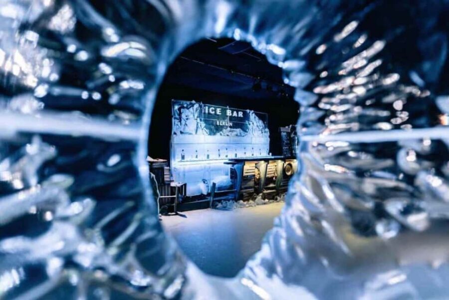 City Sightseeing Berlin: HOHO Bus - All Lines & Icebar - FAQ
