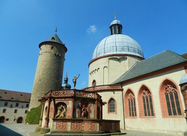 City tour through Würzburg with the Bimmelbahn - Key Highlights at a Glance