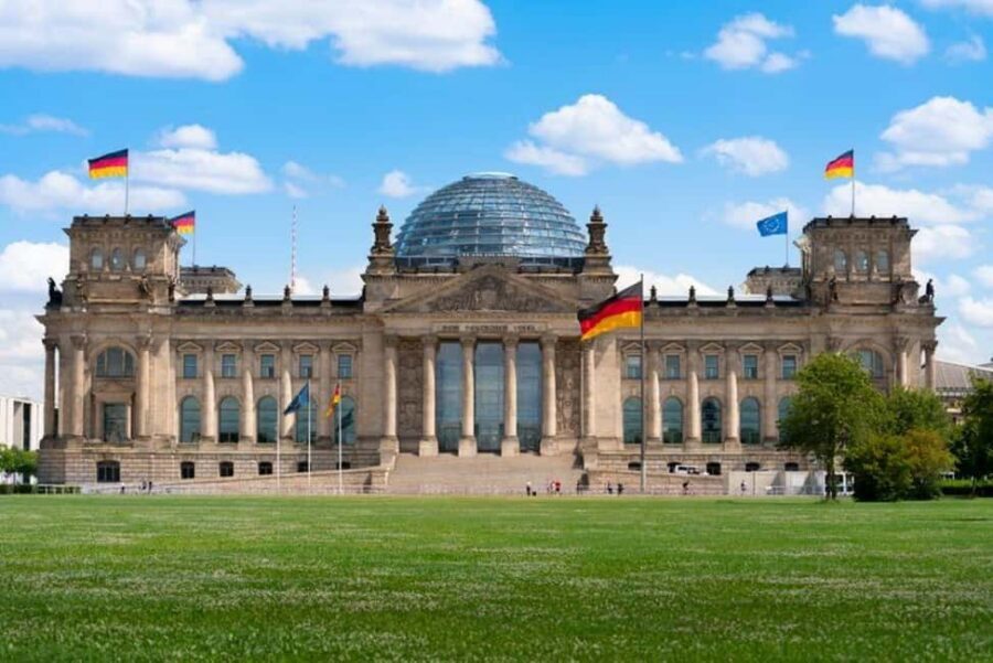 CitySightseeing Berlin HOHO Bus- All Lines & Boat Tour - What to watch out for: stop finding, vouchers, and boat timing
