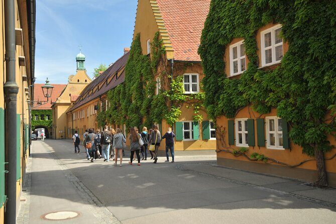 Classic city tour in the World Heritage City of Augsburg - Augustusbrunnen: A Quick Stop That Helps You Read the Old Town