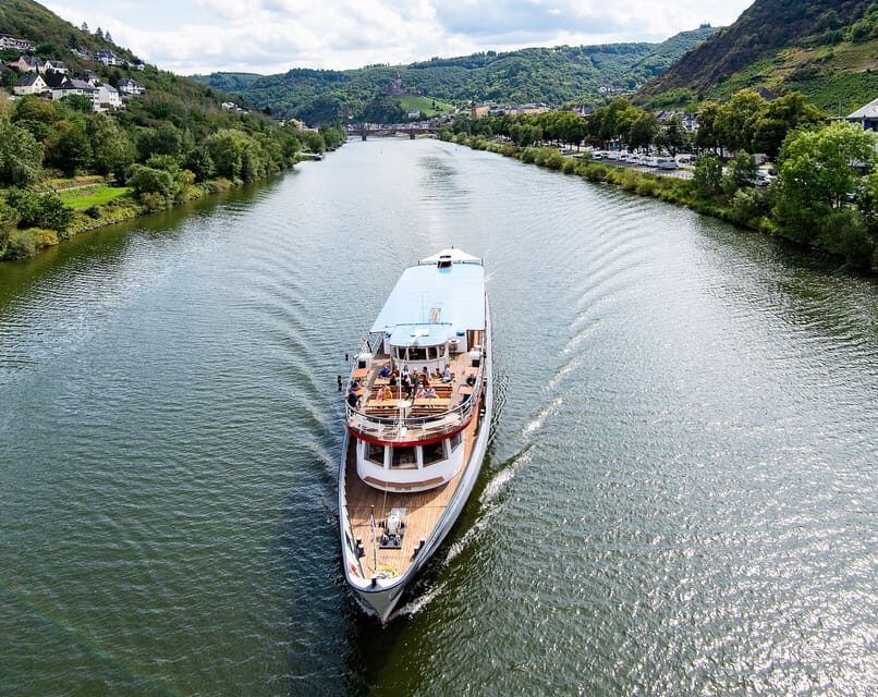 Cochem: KD Panoramic Evening Cruise on the Moselle River - Moselle wine onboard: a simple add-on that makes sense