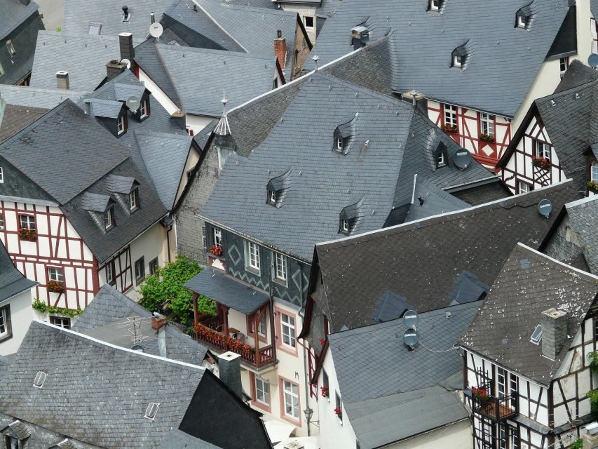 Cochem: Private Guided Walking Tour - Market Square charm with a medieval purpose behind it