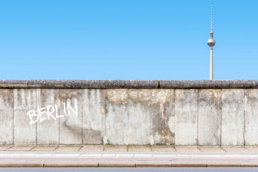 Cold War, Berlin Wall, Spies and the East Side Gallery - Should you book this Cold War, Berlin Wall, Spies and East Side Gallery tour?