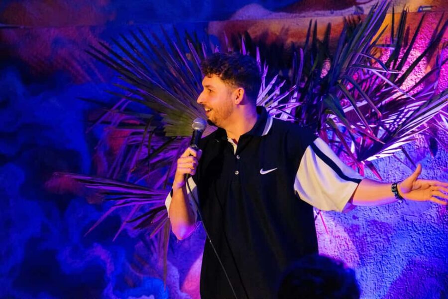 Cologne: Best Stand-up-Comedy Open Air with laugh guarantee - Booking advice: picking the right night for your group