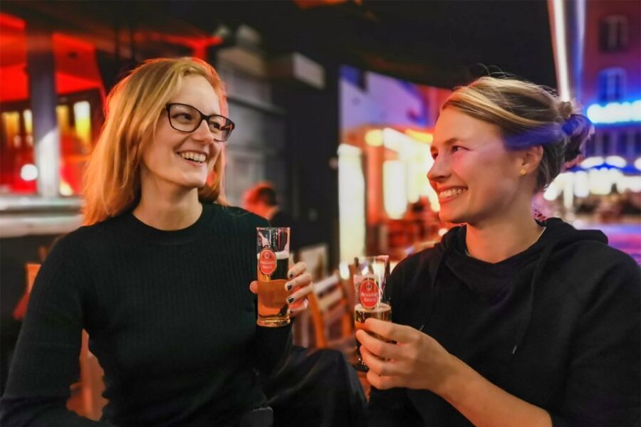 Cologne: brewhouse tour with kölsch tasting - Old Town lanes, traditional houses, and cathedral views