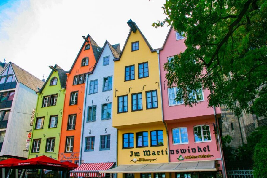 Cologne: City Highlights with Local Guide - Cologne Cathedral Area: The 2000-Year Story Comes Together