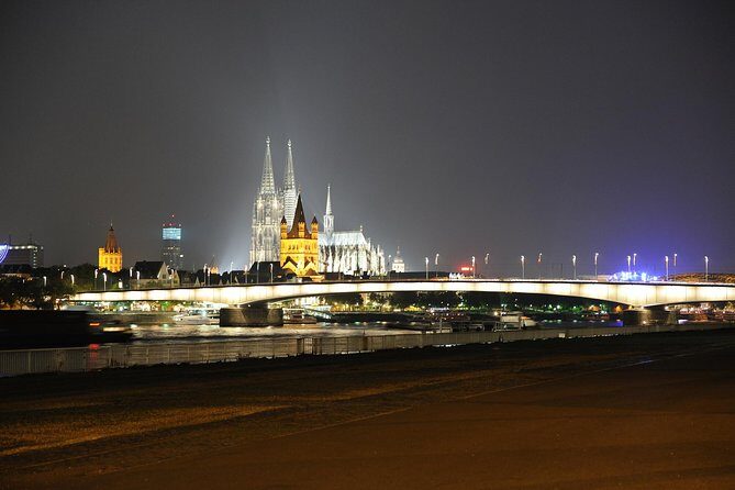 Cologne City Tour "Domstadt Experience" Exclusive tour for up to 12 people - Should You Book the Domstadt Experience?
