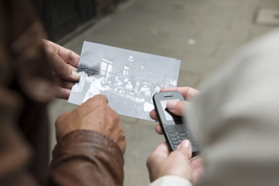Cologne Ehrenfeld: Crime Mystery Tour - Meeting at RS Möbel: how the game starts