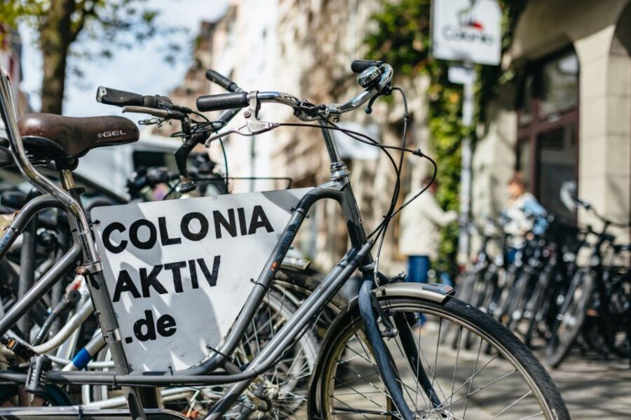 Cologne: Ehrenfeld Street Art Bike Tour - Pace, group size, and why safety matters on a bike tour