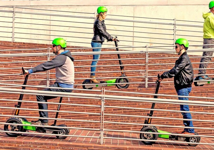 Cologne: Guided E-Scooter Tour - E-Scooter Basics, Helmet, and License Rules (Read This Part)