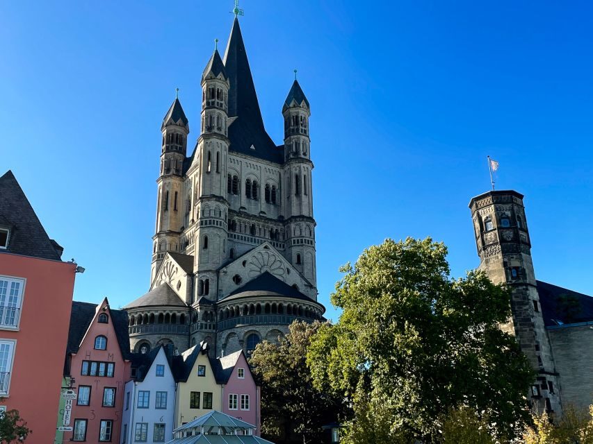 Cologne: Old Town Walking Tour with 1 Brewery Visit & 1 Beer - Old Town Between Alter Markt and Fischmarkt: How the Streets Tell Time