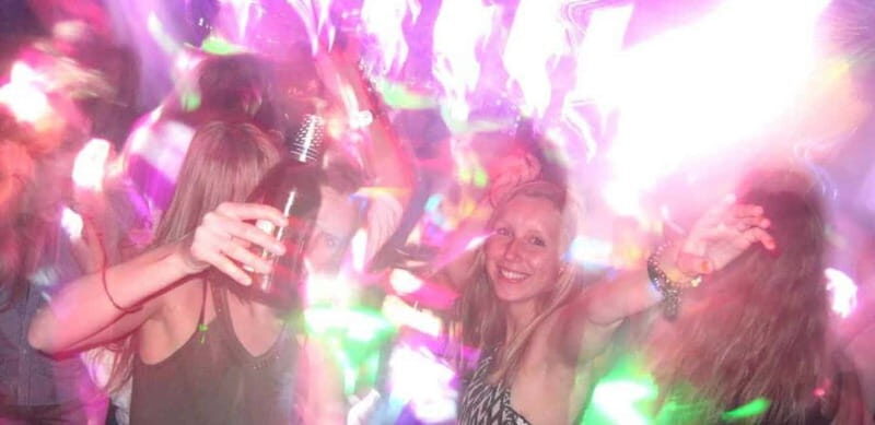Cologne: Private Pub Crawl - Key Takeaways: What Makes This Cologne Crawl Different